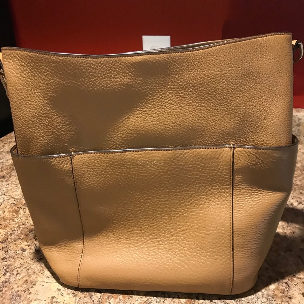 Henri Bendel Tan Leather Hobo Bag with Classic Design - Picture 4 of 6
